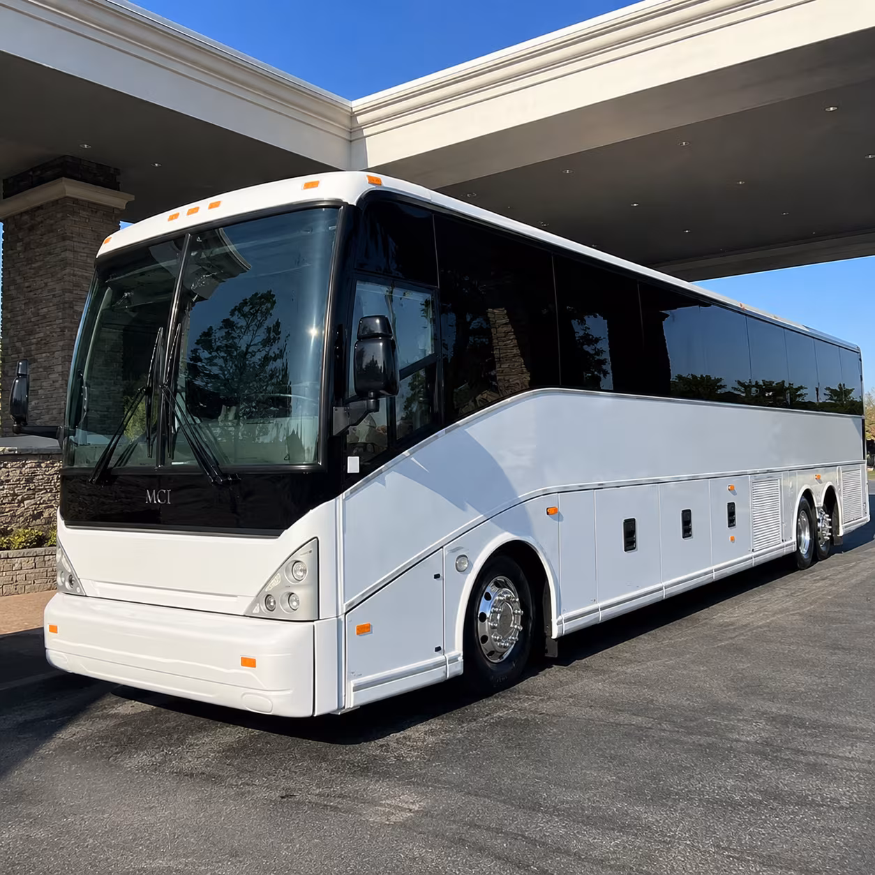 dfw international airport charter bus rentals from rowlett