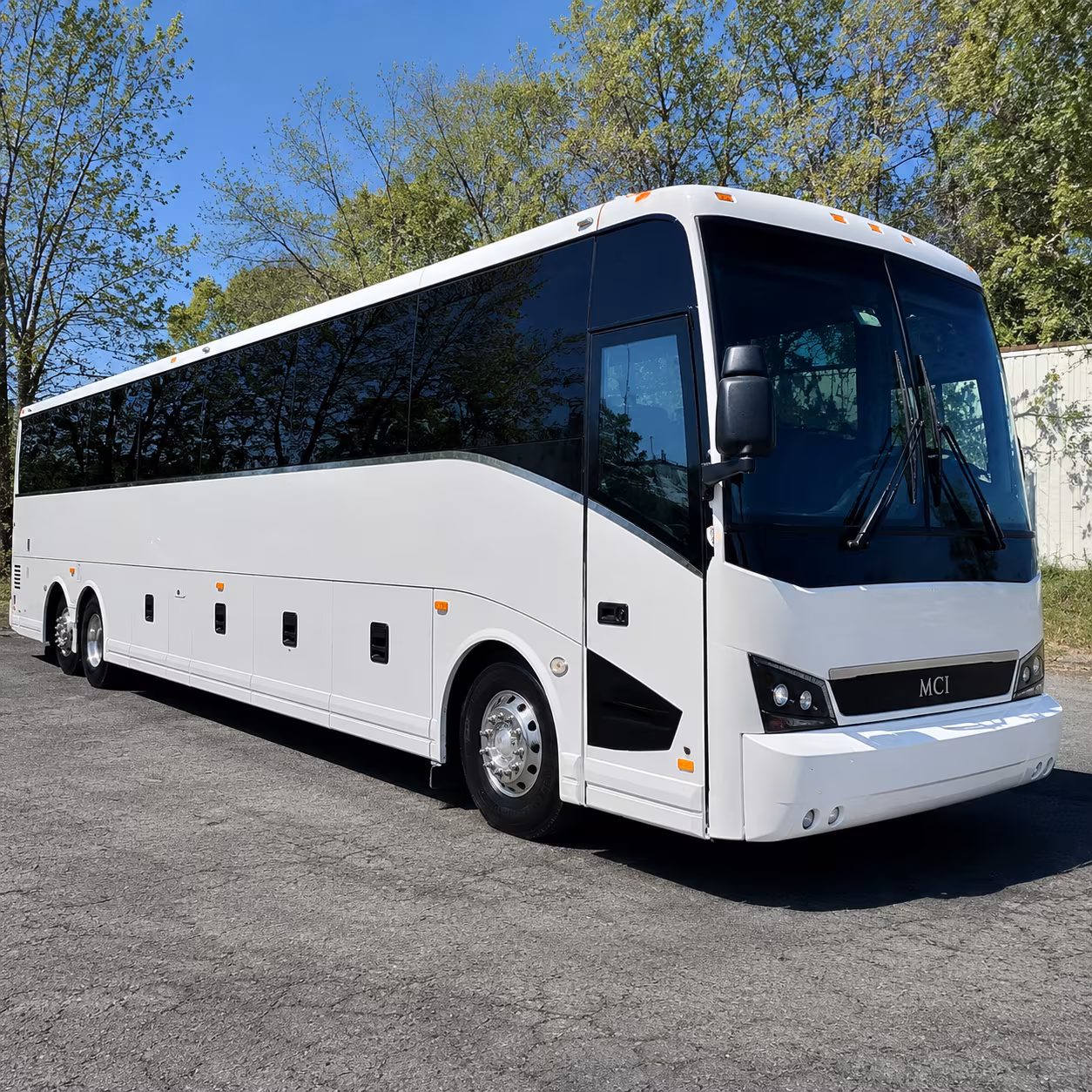 military base shuttle buses serving the dfw metroplex from rowlett