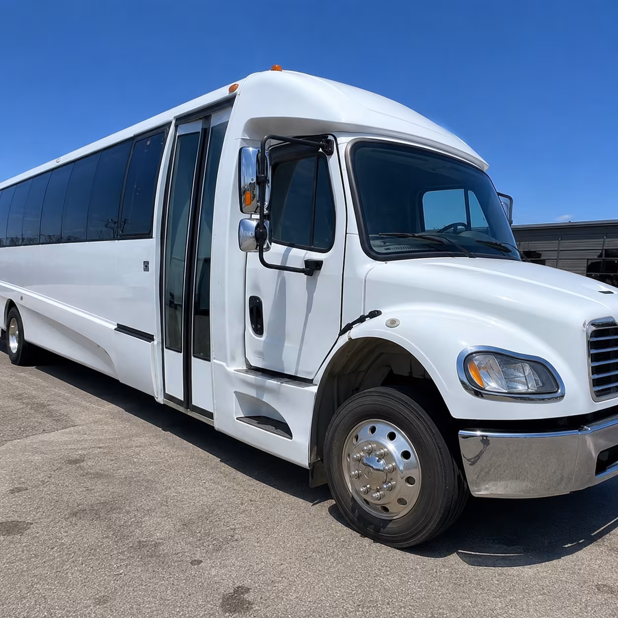 minibus rentals for rowlett science and nature field trips