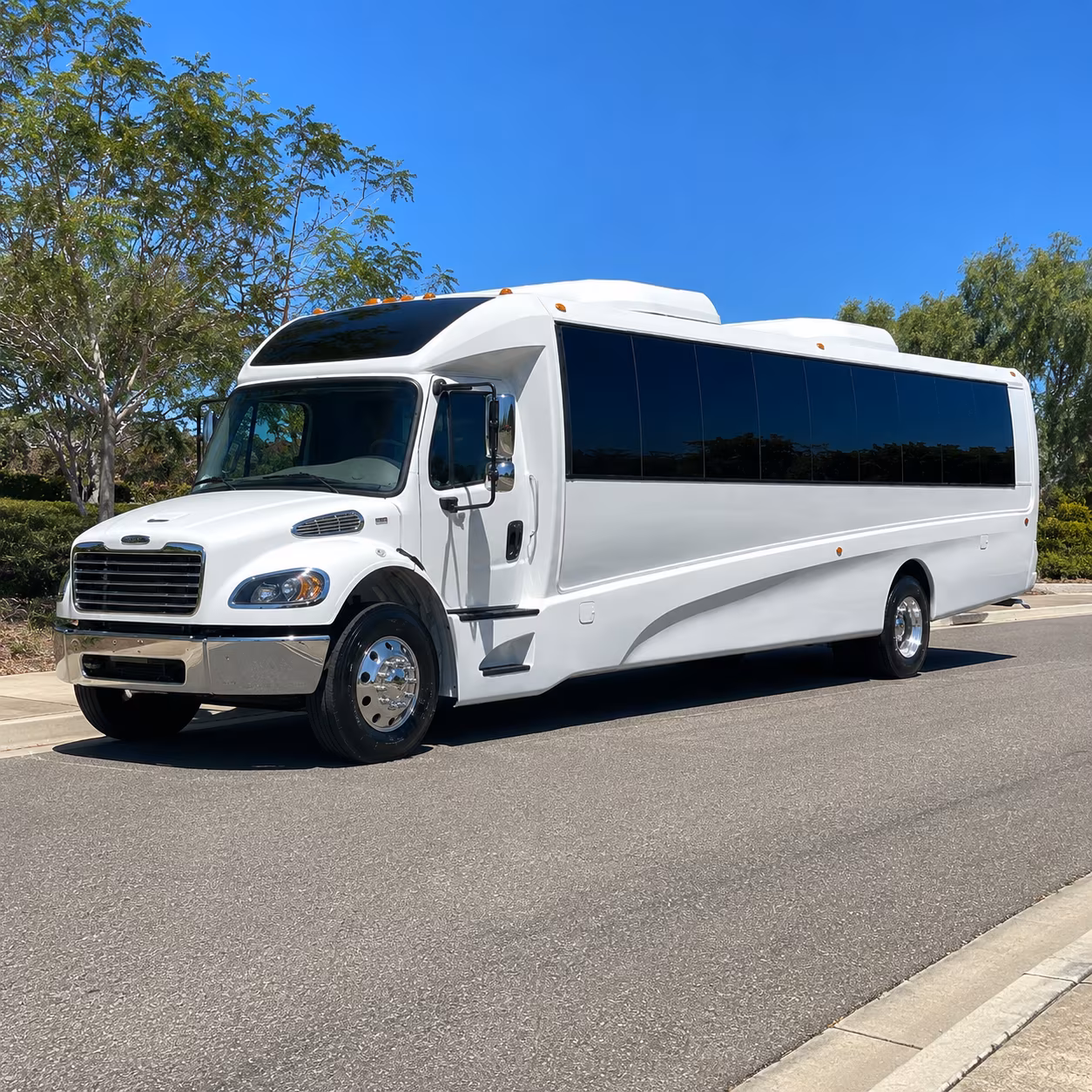 rowlett 35 passenger minibus