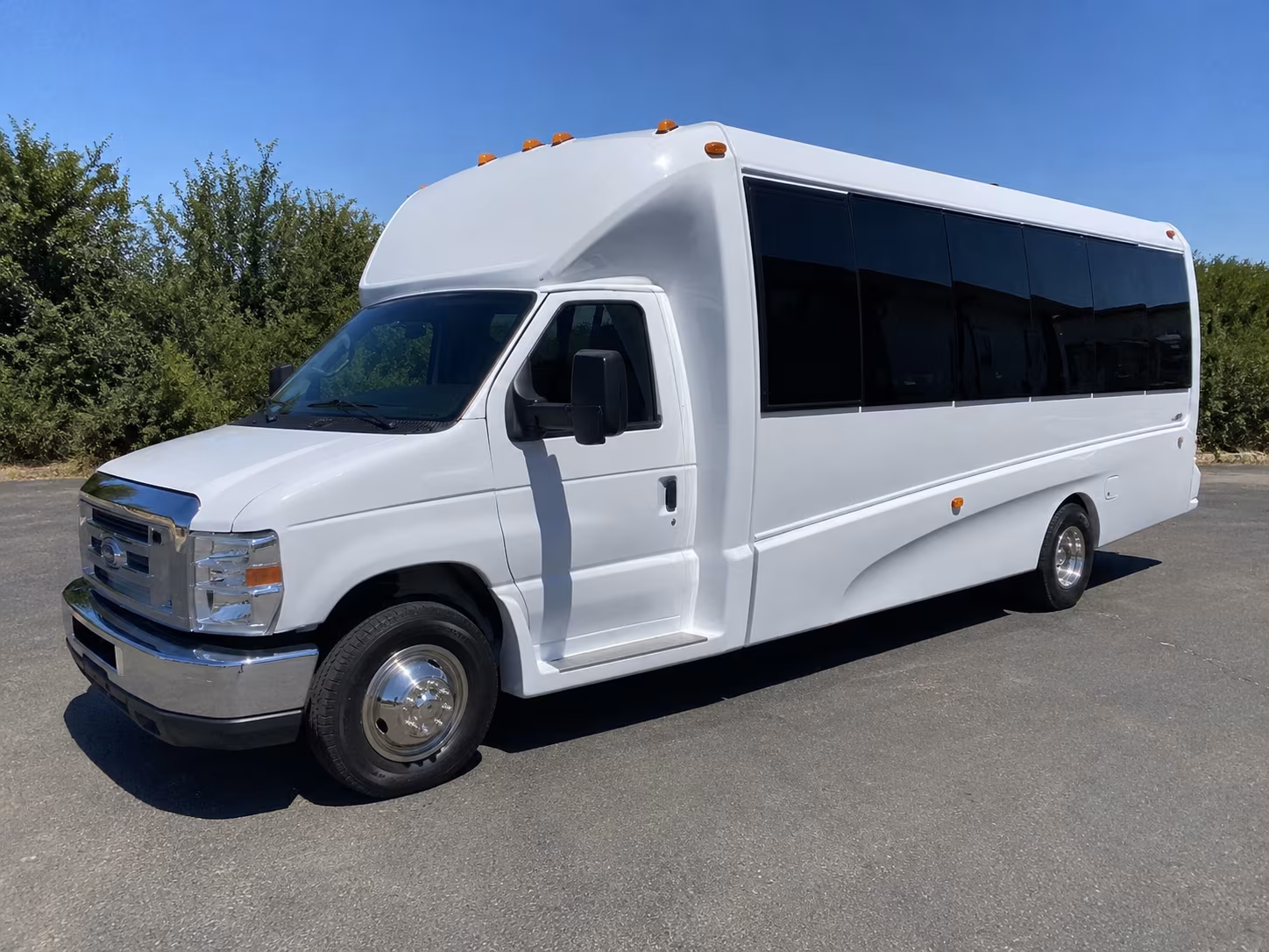 rowlett holiday party bus rental